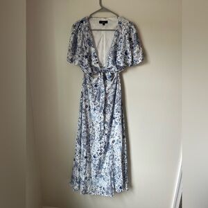 Lulu's Blue and White Floral Maxi Dress